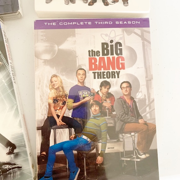 Seasons 1-4, “The Big Bang Theory” on DVD.  Unopened packaging.  NWTS - Picture 5 of 5